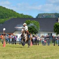  Cowboy Mounted Shooting à Saignes